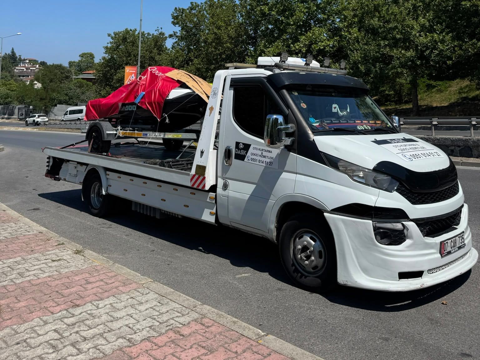 Üzeri örtülü özel yük